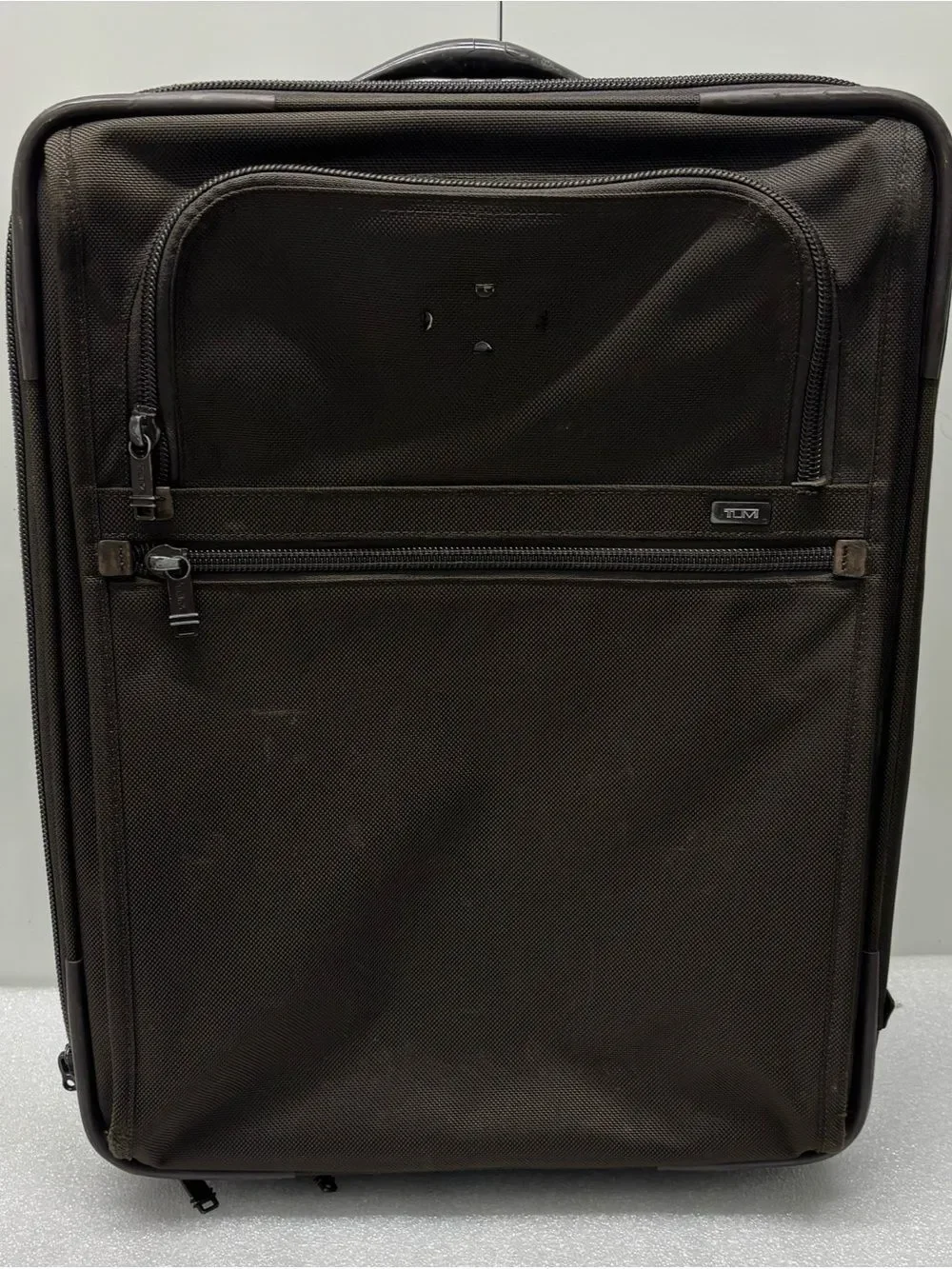 Tumi Alpha 22” Continental Expandable Spinner Carry On Suitcase Luggage